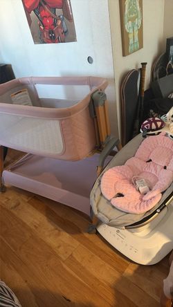 Bassinet & baby swing
