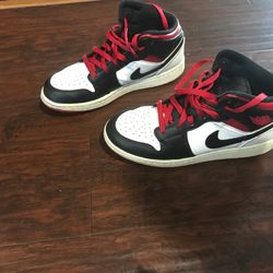 Jordan 1 Size Youth 6