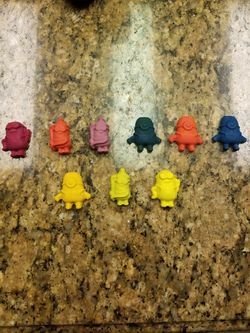Minion Crayons