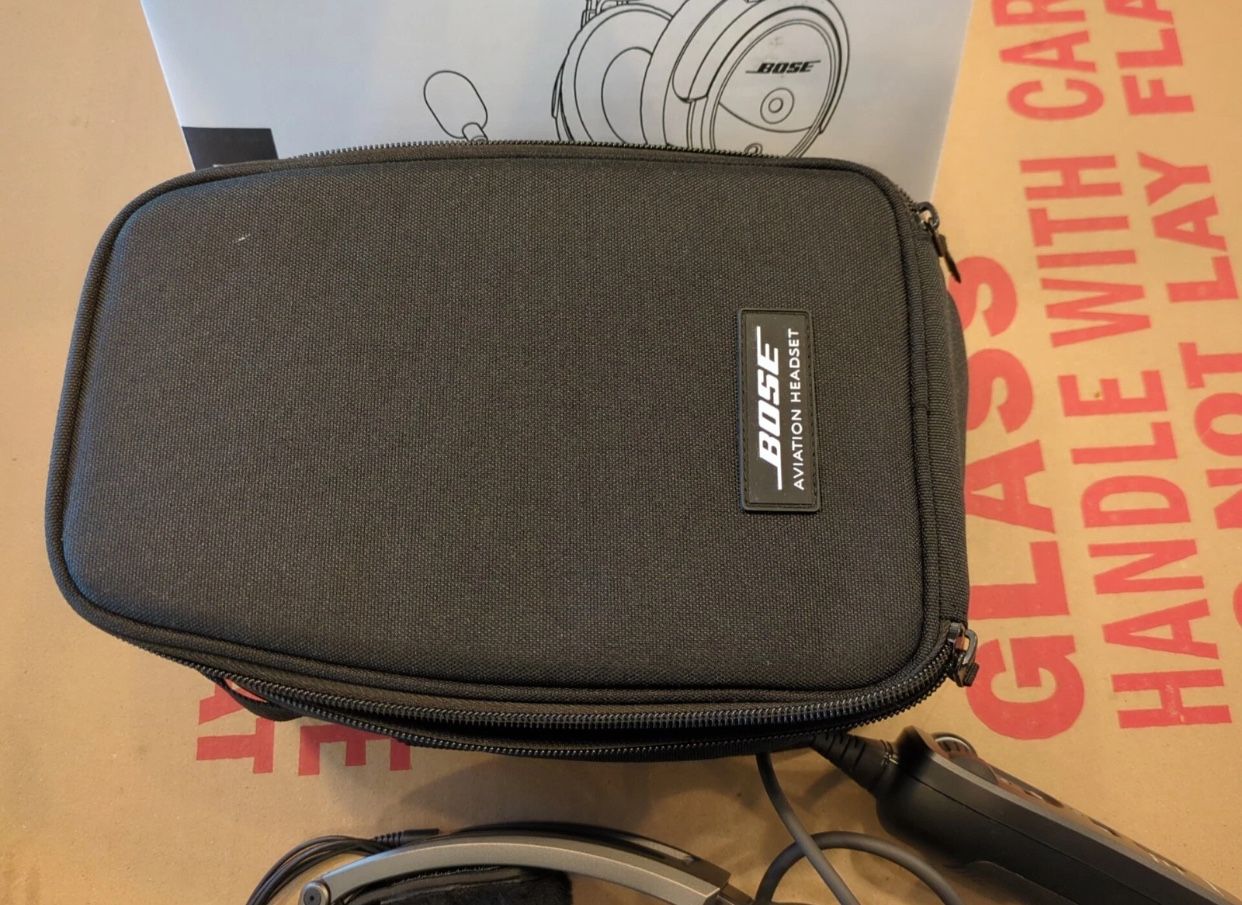 Bose A20 Aviation Headset with Bluetooth Dual Plug Cable - Black