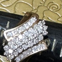 1 Ctw Diamond 10k Yellow Gold Diamond Ring Size 7 1/2