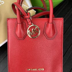 BRAND NEW MICHAEL KORS BAG WITH STRAP