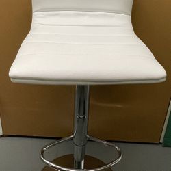 Bar Stool Swivel & adjustable height