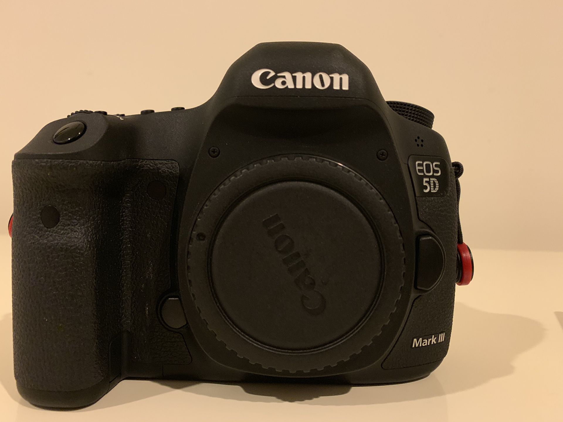 Canon 5d Mark iii body only Full frame camera