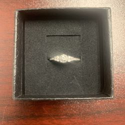 1 Carat Diamond Engagement Ring