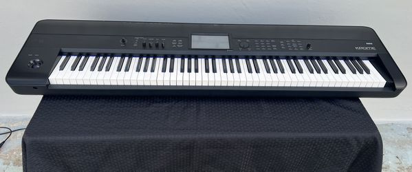 Korg Krome 88 Music Workstation keyboard 