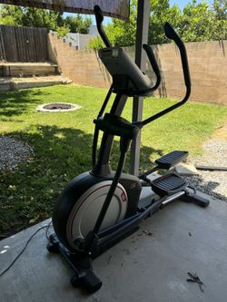 Like NEW elliptical