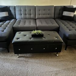 SECTIONAL WITH DOUBLE CHAISE 