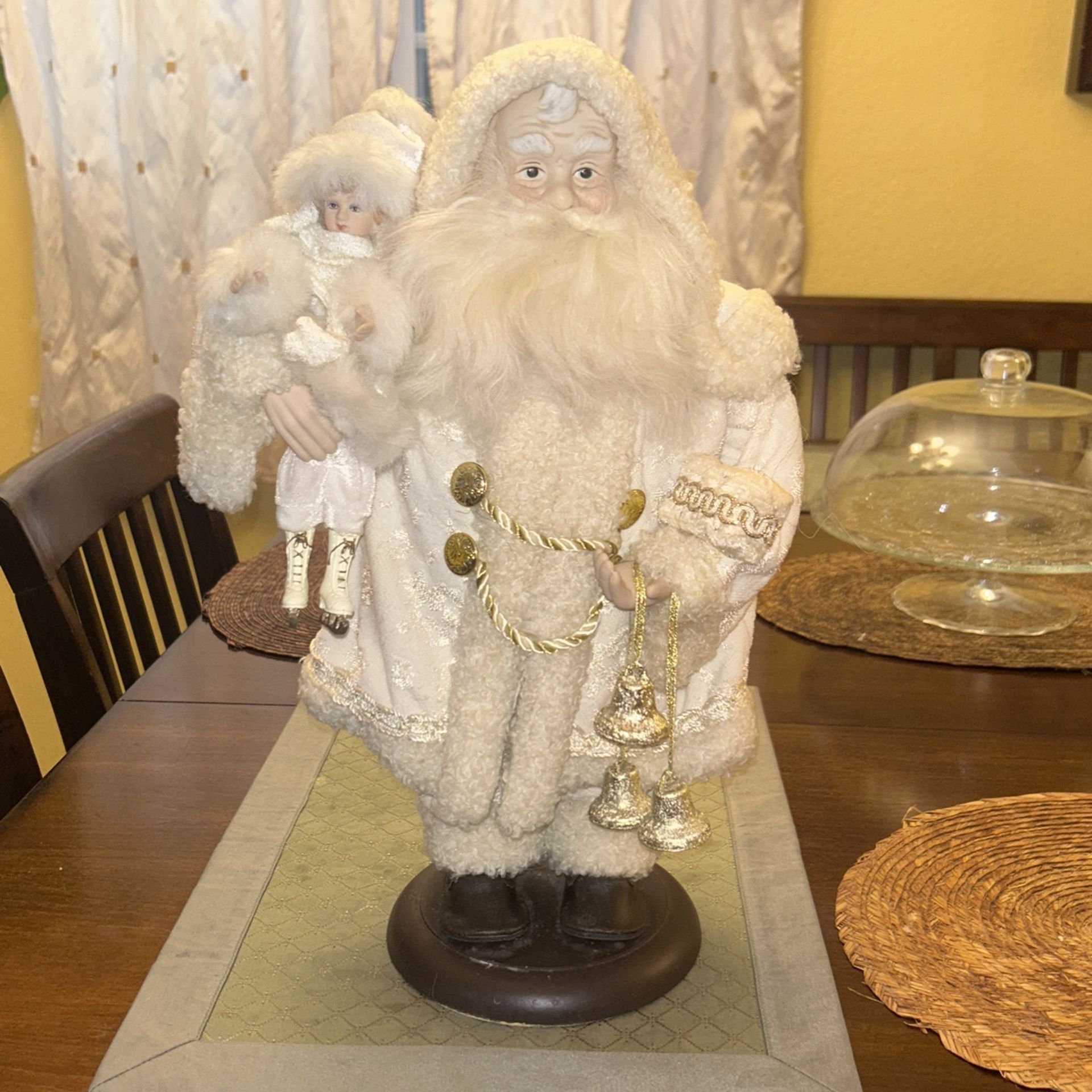 Set The Santas Vintage For Christmas Decorations
