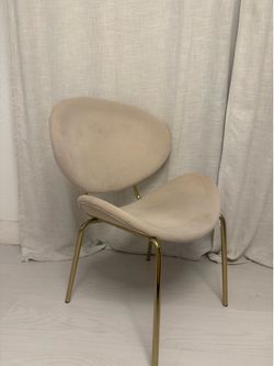 Modern Pinkish/Beige Velvet Vanity Chair