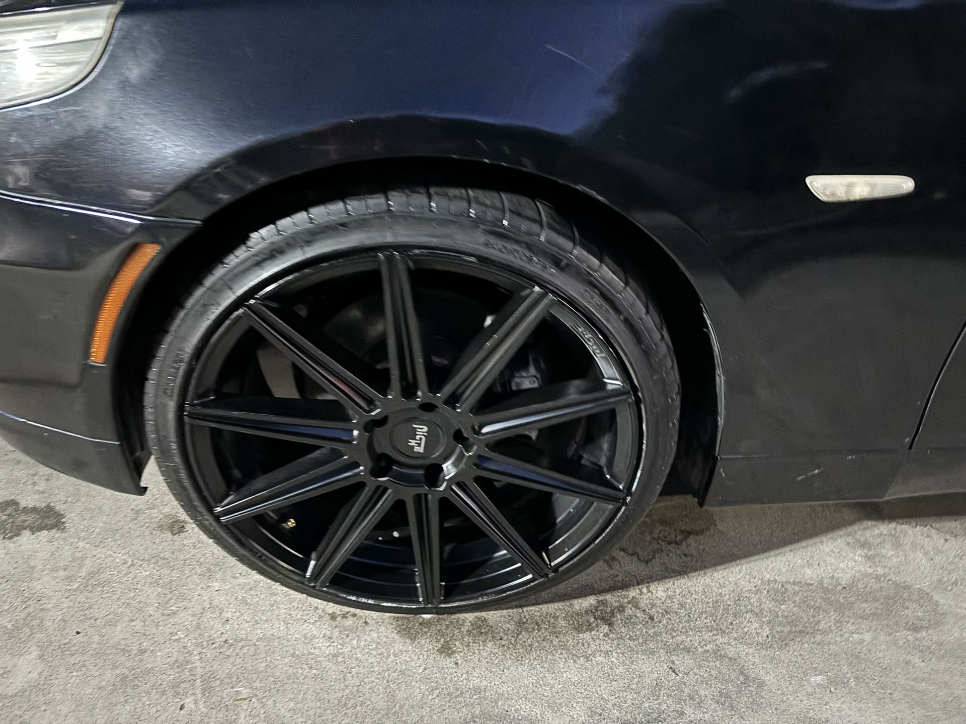 Niche 10 Spoke Black 20” Rims W/Tires