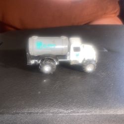 DIECAST TRUCK