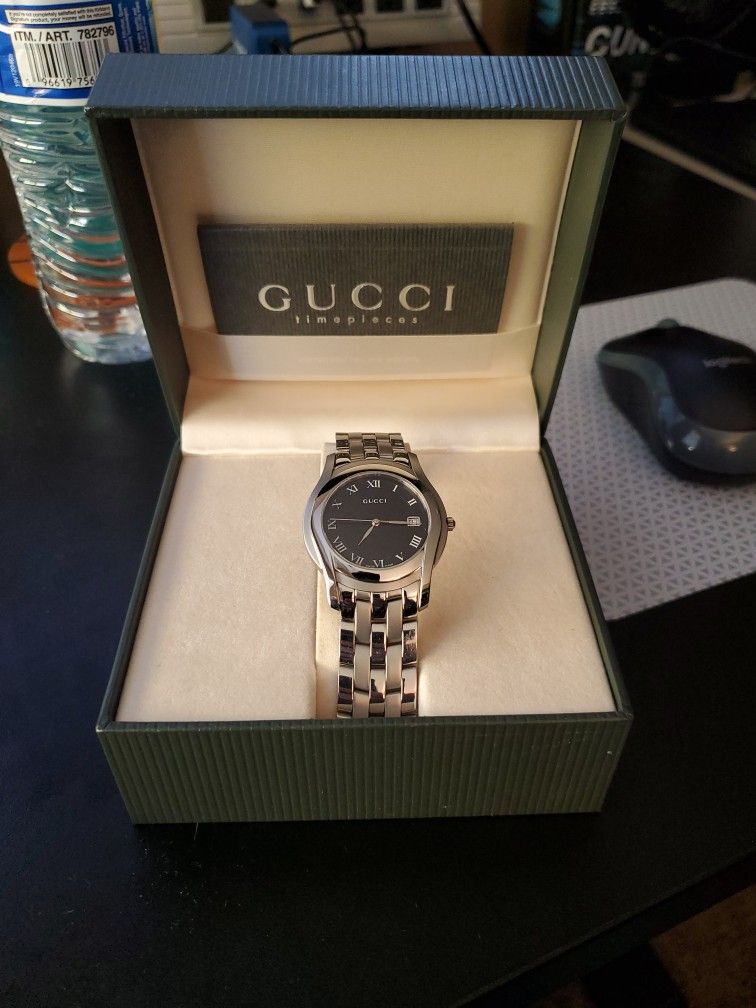 Gucci 5500M Series Watch
