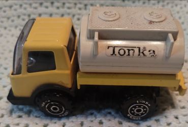 Vintage Small Tonka Oil Truck