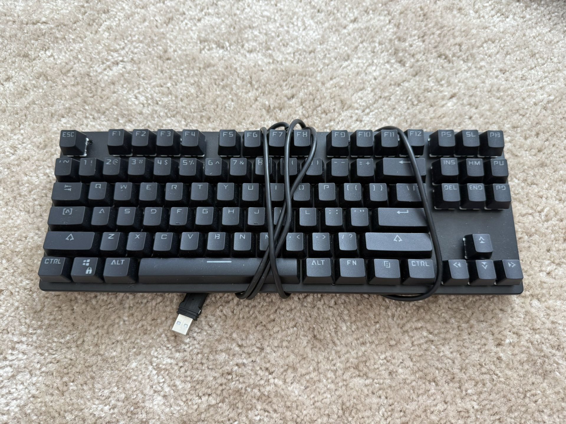 87 Keys Mechanical Keyboard Mixed Light Entertainment Gaming Computer Accessories (Black)