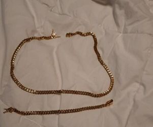 Gold Cuban Link Chain  Matching Chain