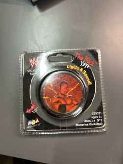 Rare 1999 The ROCK ( Dwayne Johnson ) WWF YO-YO with Lights & Sound Titan Sports