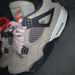 Size 8.5 - Jordan 4 Retro Mid Taupe Haze $195