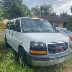 2007 GMC Savana