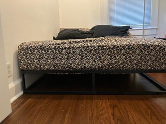 Black Metal Platform Bed Frame w/ Mattress