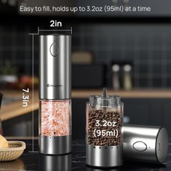 Electric Salt and Pepper Grinder Set Rechargeable with 6 Adjustable Coarseness, Stainless Steel Automatic Pepper and Salt Grinder Mill White LED light