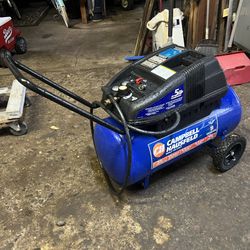 Campbell Hausfeld 13-Gallon air compressor 125 psi