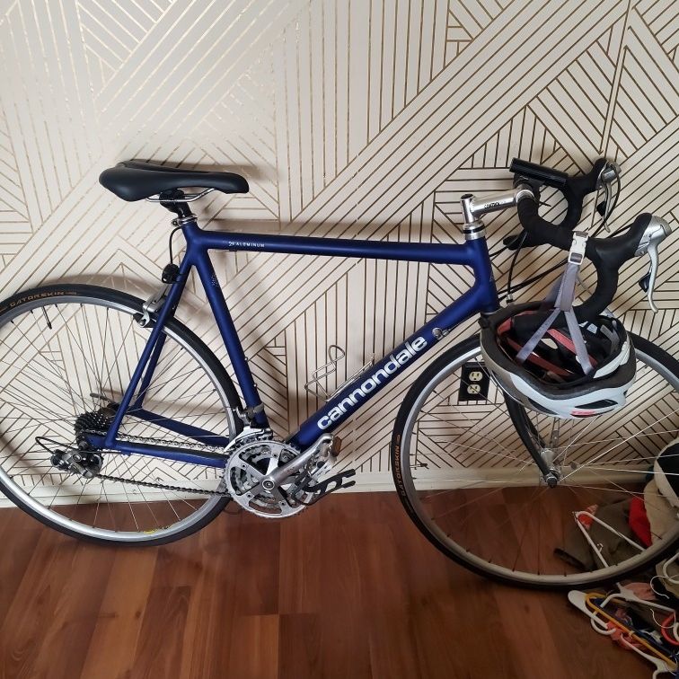 Cannondale 2.8 Aluminum Road Bike for Sale in Los Angeles CA OfferUp