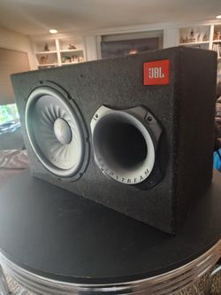 JBL 12 Inch amplified Subwoofer