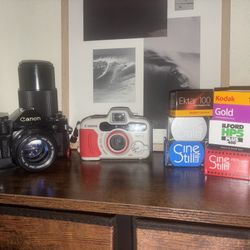Film Camera/lenses/film stock Bundle