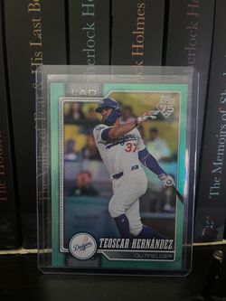 2026 Topps Teoscar Hernández #251 Green Foil Dodgers