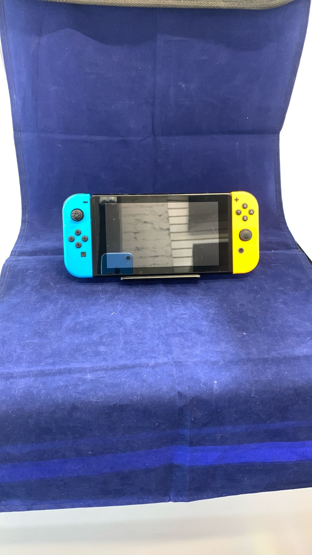Nintendo  Switch