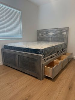 Queen Solid Wood Bed With 3 Drawers And Mattress $740