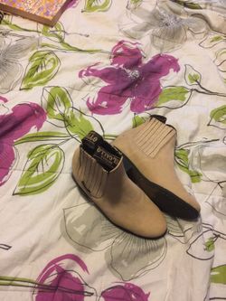BotÃn size 2