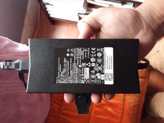 Dell laptop adapter