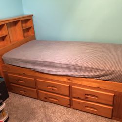 Twin Bed Fame With Mattress