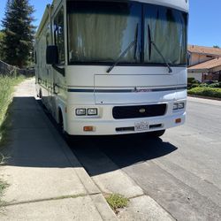 33’ 2003 RV Sightseers 