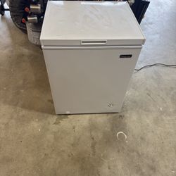 Magic Chef 5.0 Cu Ft Chest Freezer