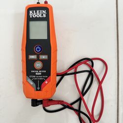 Klein Tools Voltage meter