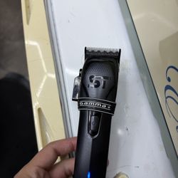 Supreme Clippers
