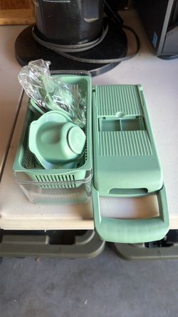 Green Mandoline Slicer Set with Container