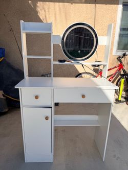 Small vanity