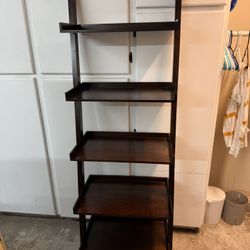 Solid Wood Leaning Ladder Shelf 