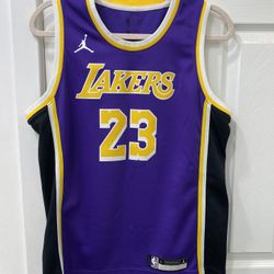 Lebron Jersey 