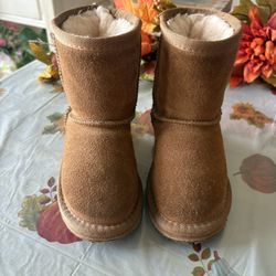 Bearpaw Boots 