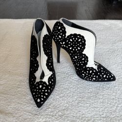 Alexander McQueen Booties 