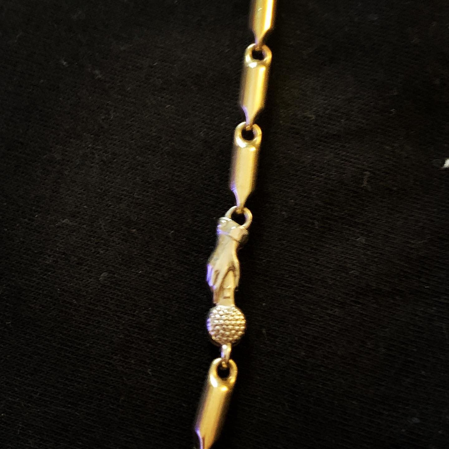 10 Kt Two Tone Custom Bullet And Microphone Chain 30 Grams 