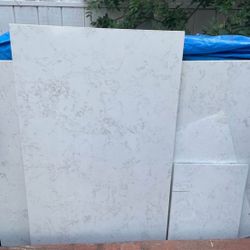 Quartz (countertop) Pieces