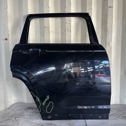 2022 2023 2024 2025 JEEP GRAND CHEROKEE REAR RIGHT PASSENGER SIDE DOOR SHELL OEM