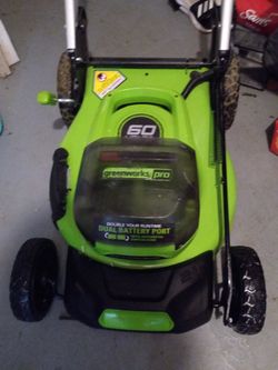 60v Greenworks Mower