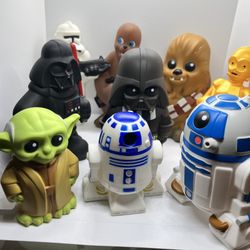 9 Star Wars Figures Like New (Never Been Played)